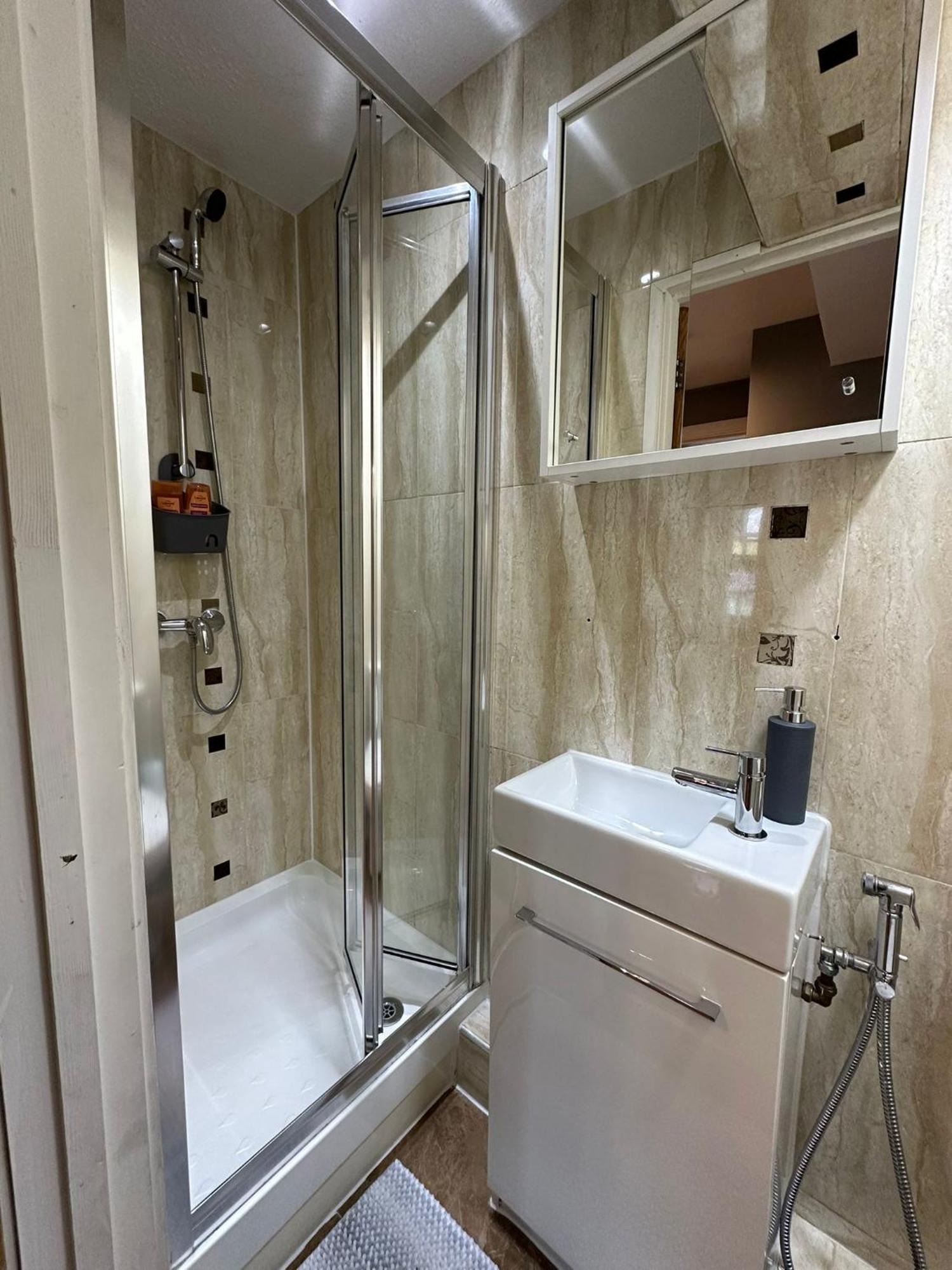 Lovely 2 Bedrooms Apartment Лондон Экстерьер фото
